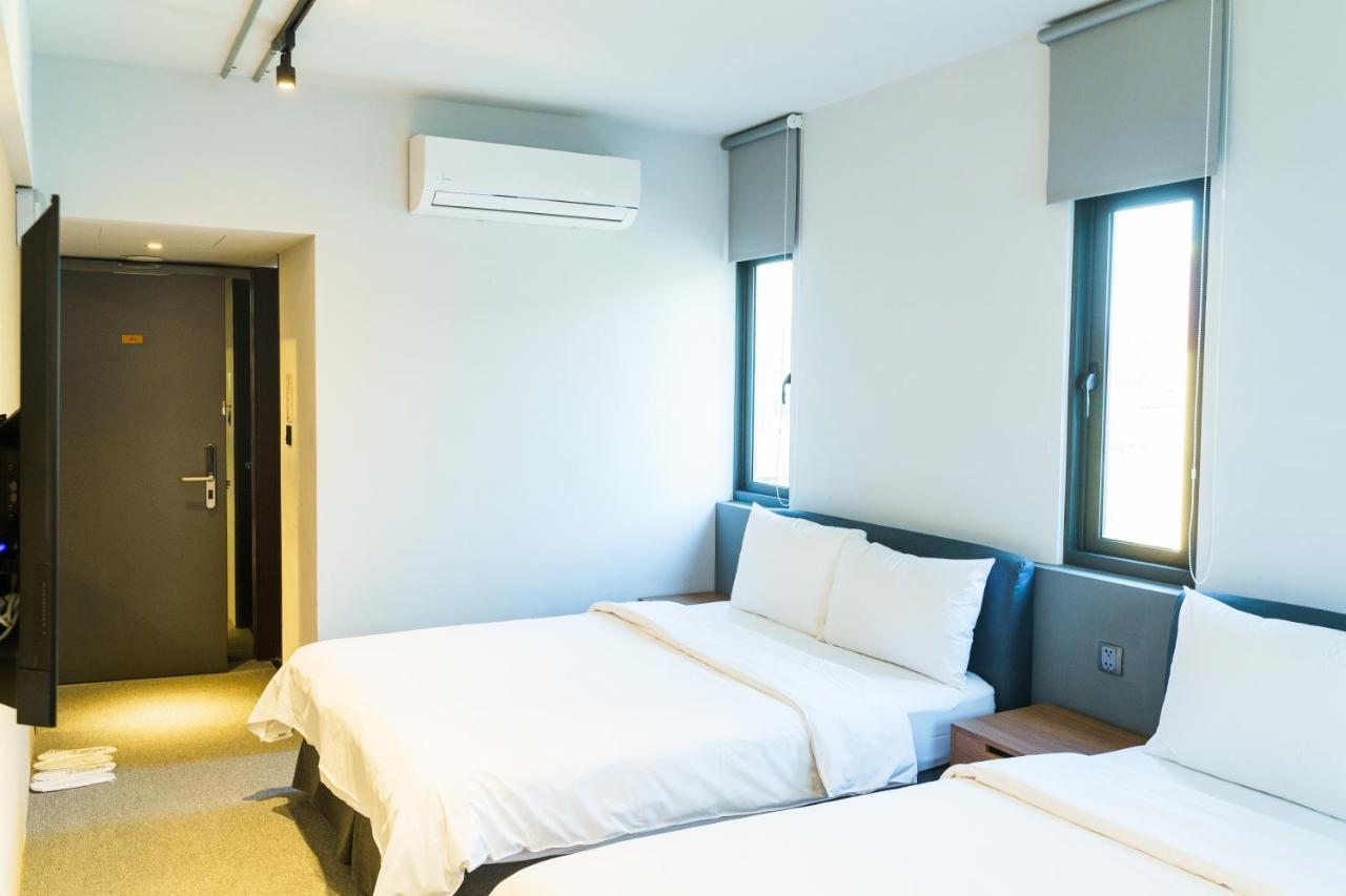 Doudian Ddinn Hotel Tchaj-čung Exteriér fotografie