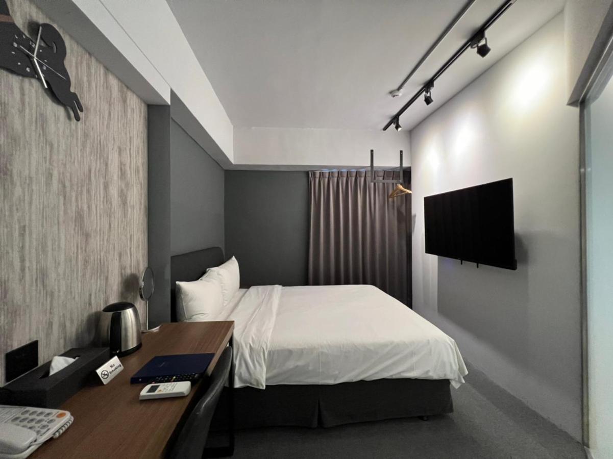 Doudian Ddinn Hotel Tchaj-čung Exteriér fotografie