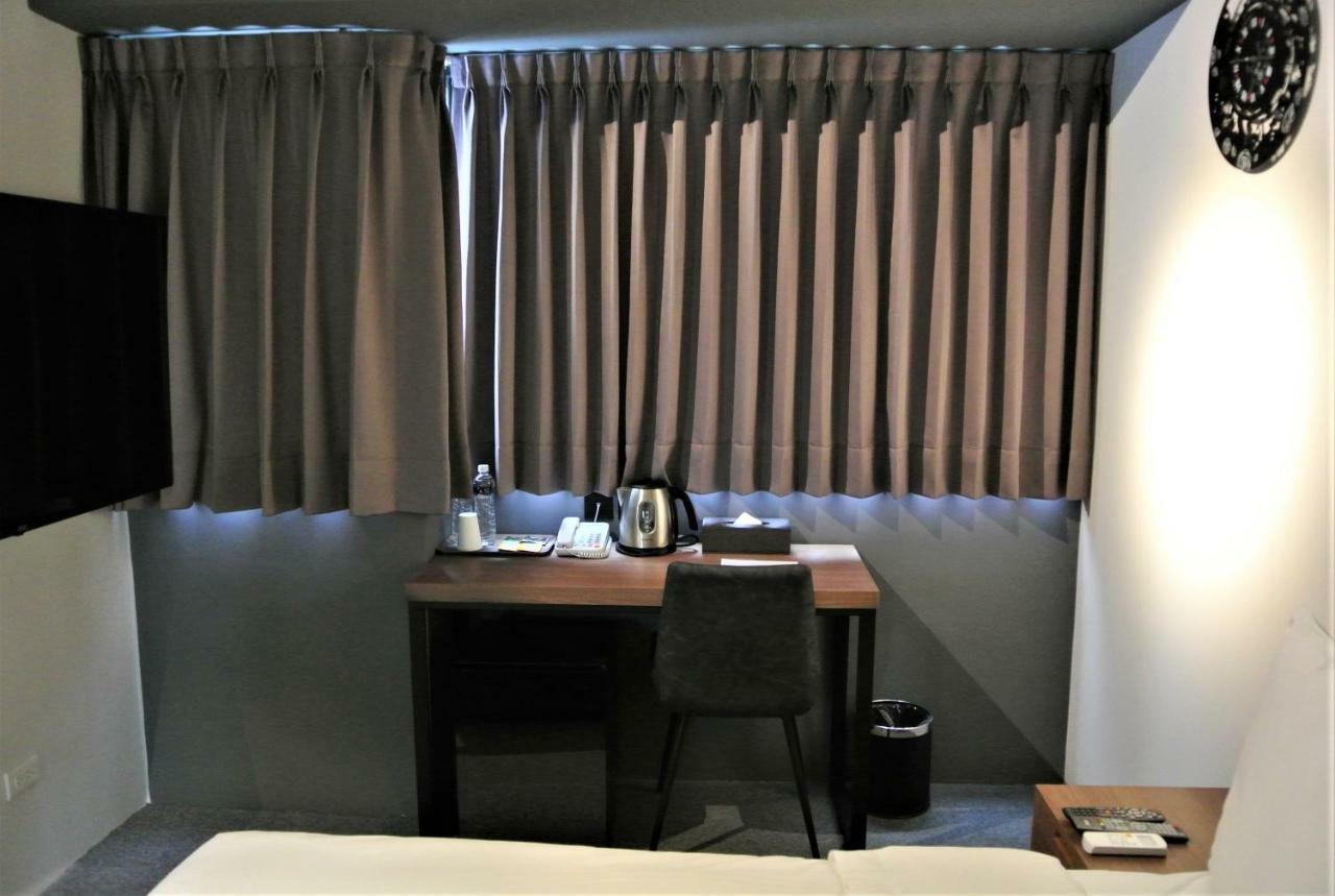 Doudian Ddinn Hotel Tchaj-čung Exteriér fotografie